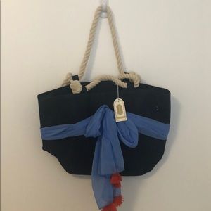 Mudpie navy burlap tote with removable sarong